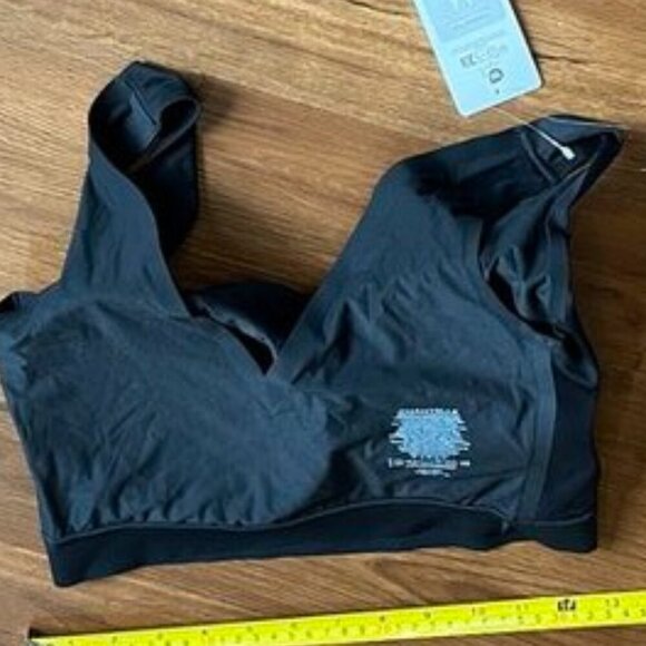 NWT Chantelle SoftStretch Padded V-Neck Bra – Black XL MSRP: $62 | Style #: C16A - Picture 11 of 11